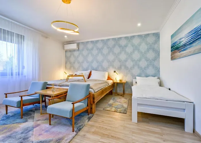 2 Bedroom Cozy In Gornja Ploscica *